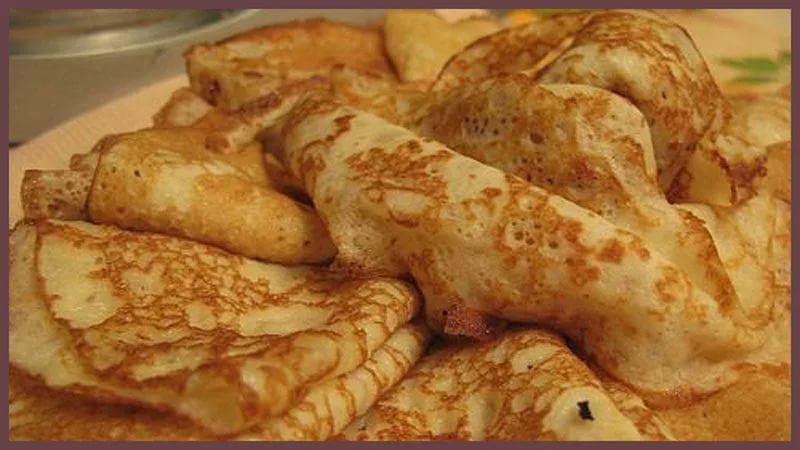 Почему на поминках едят блины и пьют кисель?
